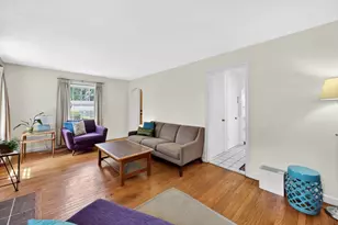 121 Benz St, Springfield, MA 01118 - Photo 8