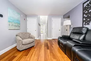 21 Rolling Green Ln, Mashpee, MA 02649 - Photo 10