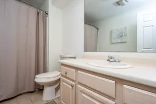 21 Rolling Green Ln, Mashpee, MA 02649 - Photo 20