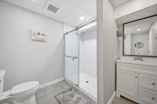 894 Liberty St, Braintree, MA 02184 - Photo 32