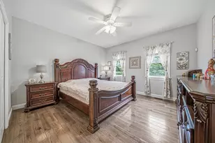 894 Liberty St, Braintree, MA 02184 - Photo 12