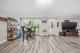 894 Liberty St, Braintree, MA 02184 - Photo 34