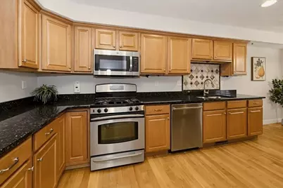 10 Charnstaff Ln #202, Billerica, MA 01821 - Photo 8
