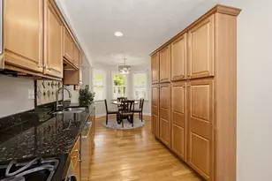 10 Charnstaff Ln, Billerica, MA 01821 - Photo 6