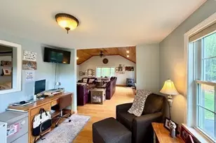 150 Rochdale St, Auburn, MA 01501 - Photo 10