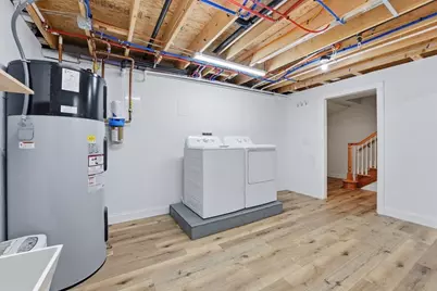 32 N Prospect St #4, Amherst, MA 01002 - Photo 22