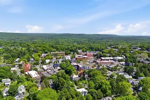 32 N Prospect St, Amherst, MA 01002 - Photo 30