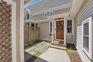 32 N Prospect St, Amherst, MA 01002 - Photo 24
