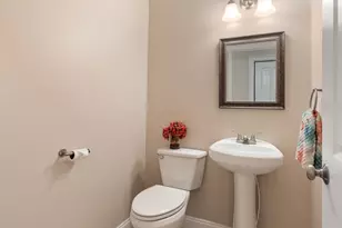 140 Afra, West Boylston, MA 01583 - Photo 12