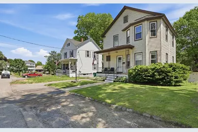 23 Plain St, Fitchburg, MA 01420 - Photo 2