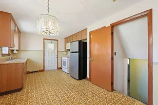 93 Rogers Dr, Stoughton, MA 02072 - Photo 12