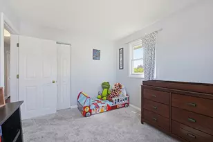 2 Theresa Rd, Stoneham, MA 02180 - Photo 20