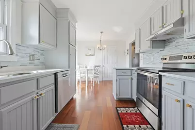 2 Theresa Rd, Stoneham, MA 02180 - Photo 10