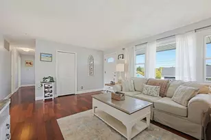 2 Theresa Rd, Stoneham, MA 02180 - Photo 2