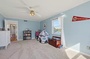 2 Theresa Rd, Stoneham, MA 02180 - Photo 18