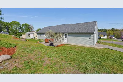 2 Theresa Rd, Stoneham, MA 02180 - Photo 26