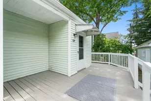 68 Brooks Ave, Newton, MA 02460 - Photo 30