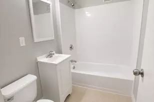 196 Washinton St, Lynn, MA 01902 - Photo 2