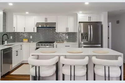 52 Valley Road, Boston, MA 02124 - Photo 2