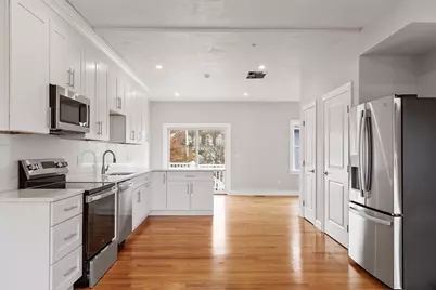 10 Windsor Street #E, Worcester, MA 01605 - Photo 10