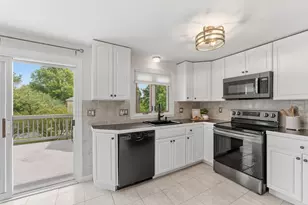 33 Purchase St, Milford, MA 01757 - Photo 10