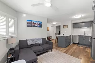 392 E 8th St, Boston, MA 02127 - Photo 6