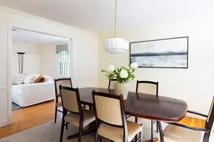 372 Central St, Newton, MA 02466 - Photo 6