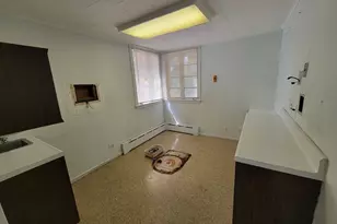 635 Salem St, Malden, MA 02148 - Photo 14