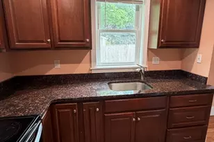 81 Brown St, Attleboro, MA 02703 - Photo 6