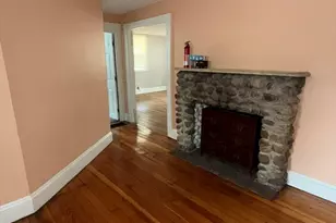 81 Brown St, Attleboro, MA 02703 - Photo 16