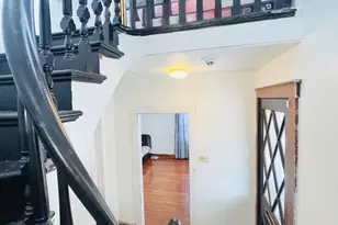278 Palmer St, New Bedford, MA 02740 - Photo 8