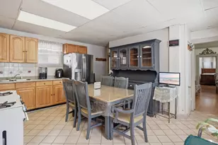 223 Stackpole St, Lowell, MA 01852 - Photo 6