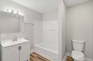 834 Worthington St, Springfield, MA 01105 - Photo 8