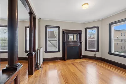 43 Elmdale St #2nd Fl, West Springfield, MA 01089 - Photo 2