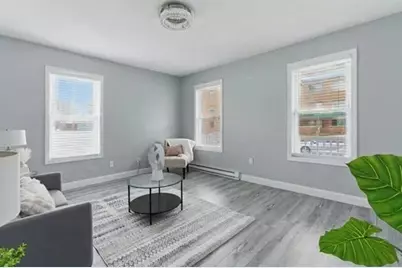 35 N Summer St, Holyoke, MA 01040 - Photo 12