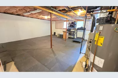 42 Castine St, Worcester, MA 01606 - Photo 6