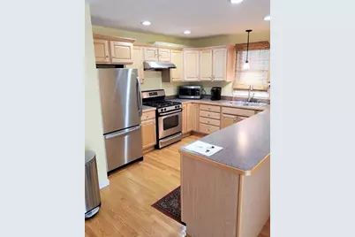 42 Castine St, Worcester, MA 01606 - Photo 6