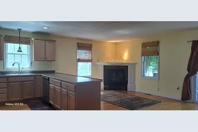 42 Castine St, Worcester, MA 01606 - Photo 36