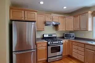42 Castine St, Worcester, MA 01606 - Photo 12