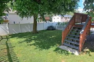 42 Castine St, Worcester, MA 01606 - Photo 32