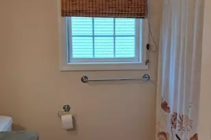 42 Castine St, Worcester, MA 01606 - Photo 18
