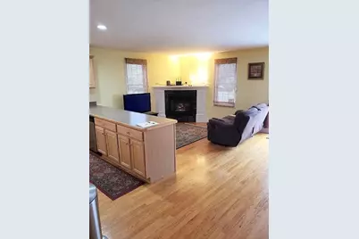 42 Castine St, Worcester, MA 01606 - Photo 8