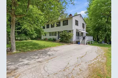 20 W Clifton St, Haverhill, MA 01832 - Photo 2