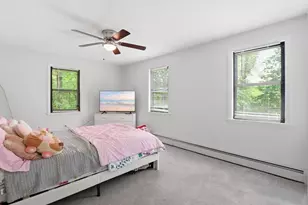 20 W Clifton St, Haverhill, MA 01832 - Photo 32