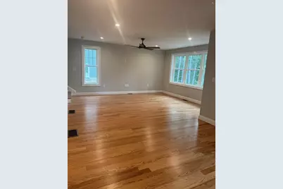 27 James Road #4, Upton, MA 01568 - Photo 6