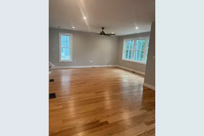 27 James Road #4, Upton, MA 01568 - Photo 4