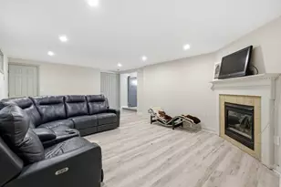 351 Lowell St, Peabody, MA 01960 - Photo 30