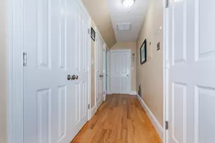 81 Ash St, Waltham, MA 02453 - Photo 4