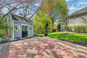 2 Heritage Ln, Saugus, MA 01906 - Photo 34