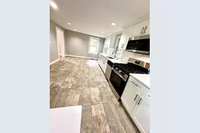 14 Elm Ave, Holbrook, MA 02343 - Photo 12